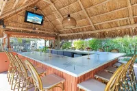 Tropical Cottages