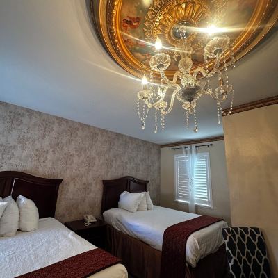 Standard Room, 2 Double Beds Chardonnay Lodge Promo Code