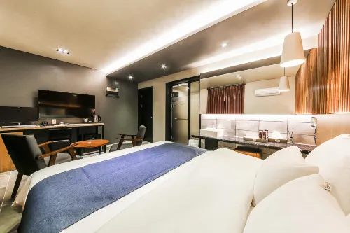 Hotel Bandi