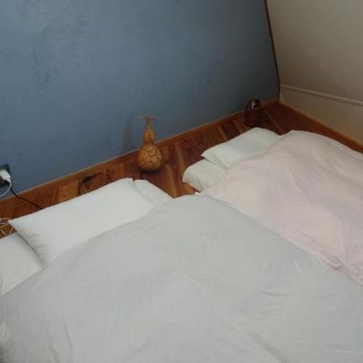 The Spacious Room Offers A Serene View Of The Mountain Range Through Large Windows. [Japanese Room] [Non-Smoking] [Mountain View] ツインドーム龍宮 クーポン