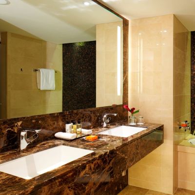 Executive King Room with Lounge Access Conrad London St. James Promo Code