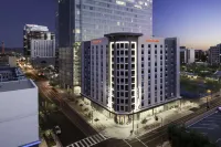 Hampton Inn and Suites by Hilton Phoenix Downtown Hôtels à : 