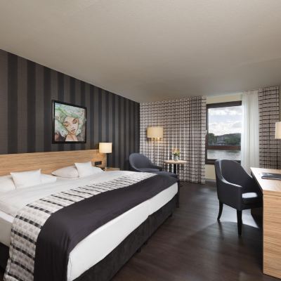 Superior Double Room Maritim Hotel Konigswinter Promo Code