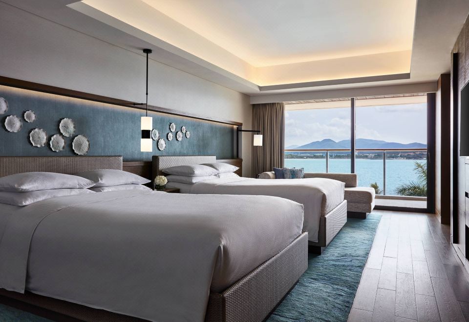 东翼揽海轩尊尚行政海景双床房