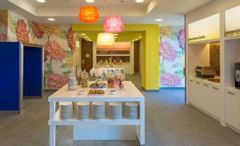 Hampton by Hilton Warsaw City Centre - Housity
