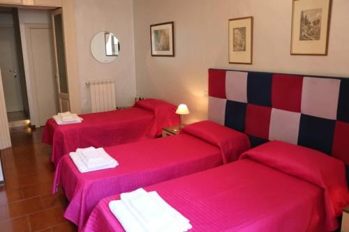 带阳台的三人房