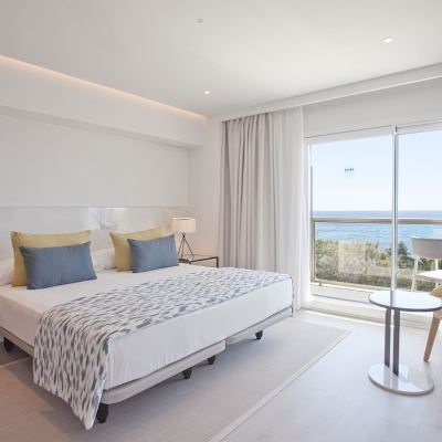 Double Room with Partial Ocean View
