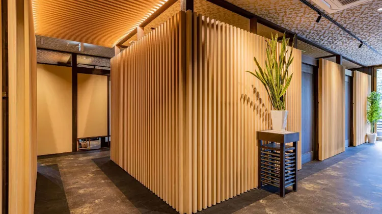 かね吉一燈庵 食事・レストラン