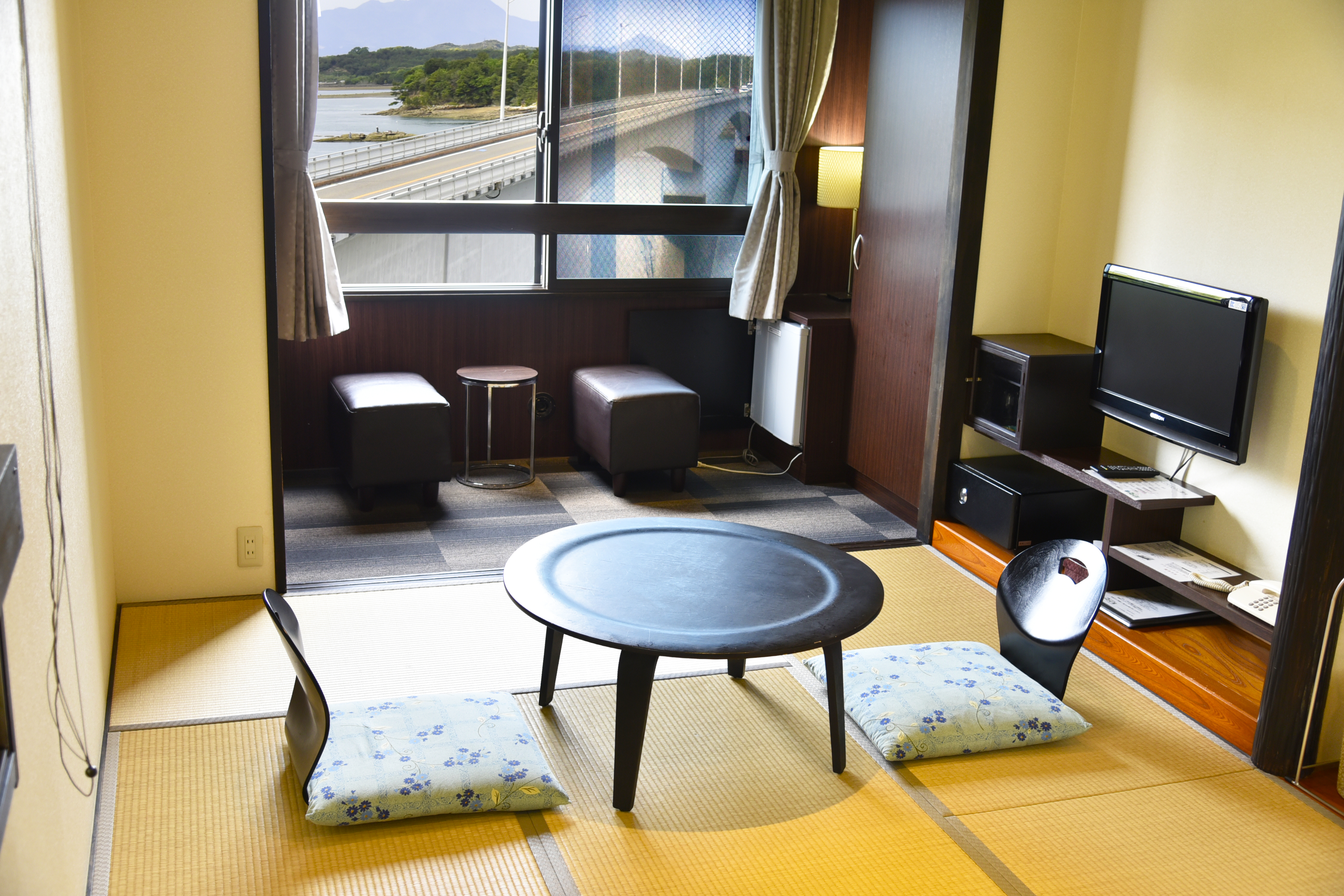 标准日式房（带浴室、海景）