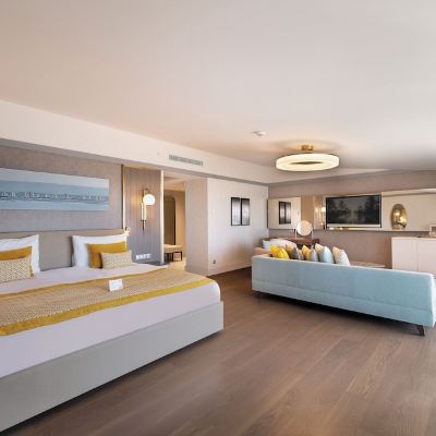 Penthouse Suite Sea View Arum Barut Collection Promo Code