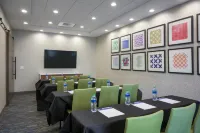 Holiday Inn Express & Suites PHOENIX EAST - GILBERT by IHG