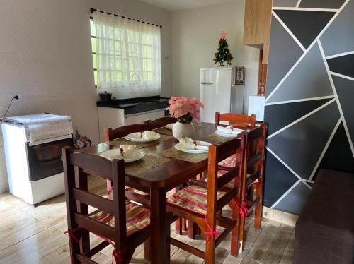 两卧室联排别墅