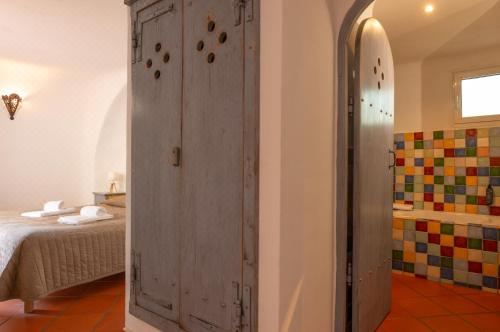 小型双人或双床房