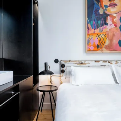 Limehome Porto Rua Das Oliveiras Các khách sạn gần Nhà thờ Clerigos Tower