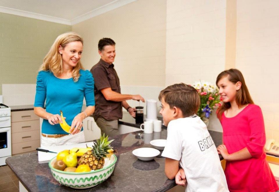 Oxley Court Serviced ApartmentsStandard One-Bedroom Apartment