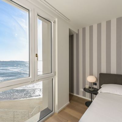 Double or Twin Room with Sea View Hotel Punta Tipa Promo Code