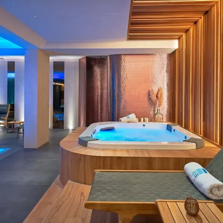 Time Boutique Hotel