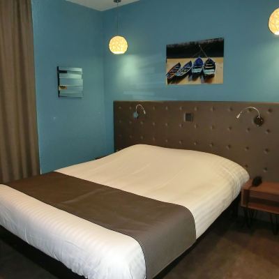 Double Room With Balcony And Sea View Hôtel Sur le Quai Promo Code