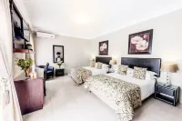 Adato Guesthouse Hotele w: 