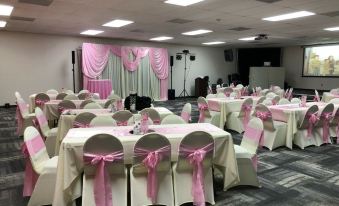 Howard Johnson by Wyndham Winter Haven FL - Housity