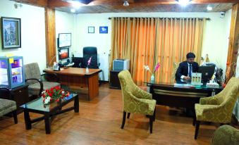 Hotel One Bhurban - Housity