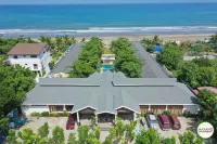 Marand Beach Resort