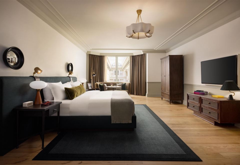 The Bellevue HotelJunior Suite