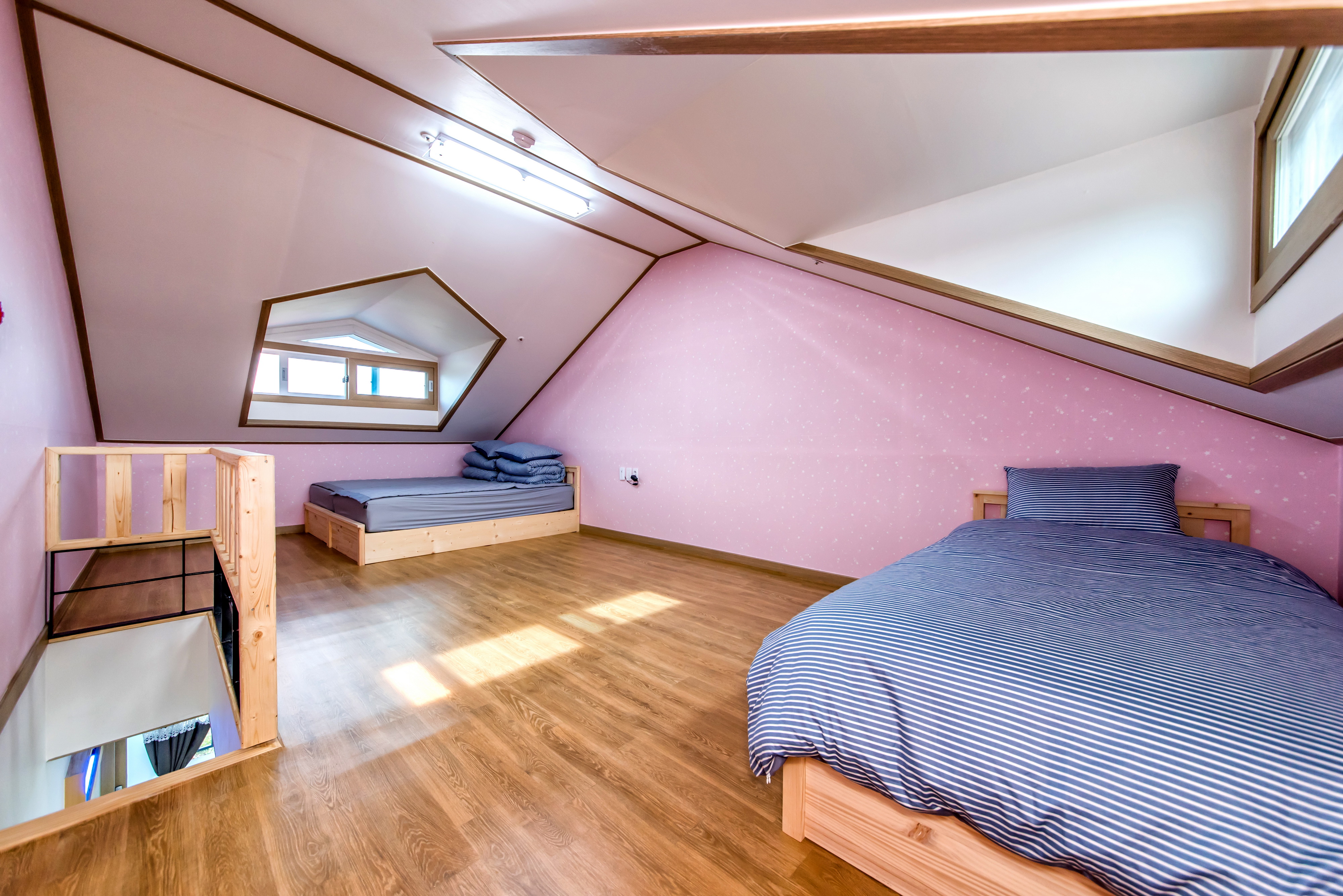 云雪复式房 （三人使用）