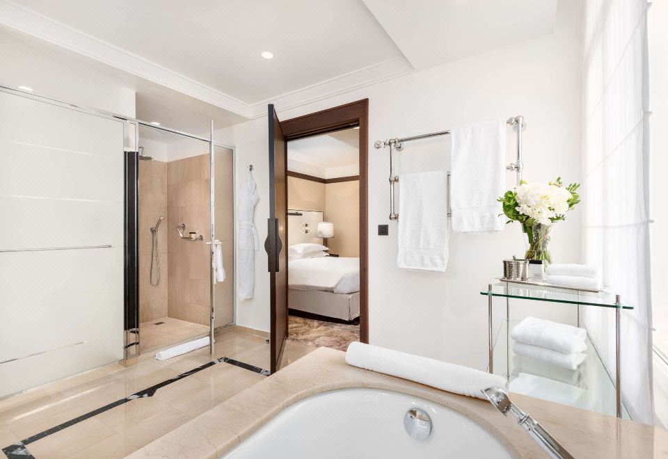 Hyatt Paris MadeleineMadeleine Suite