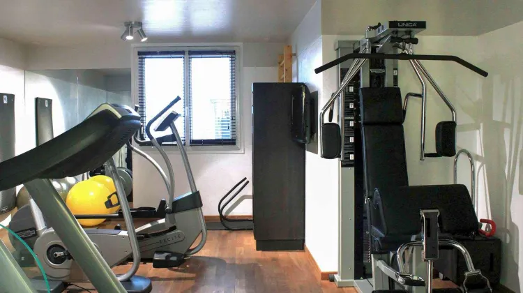 ソフィテル ル スクリーブ パリ オペラ 施設