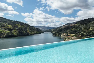 Douro Royal Valley Hotel & Spa Hotele w: 