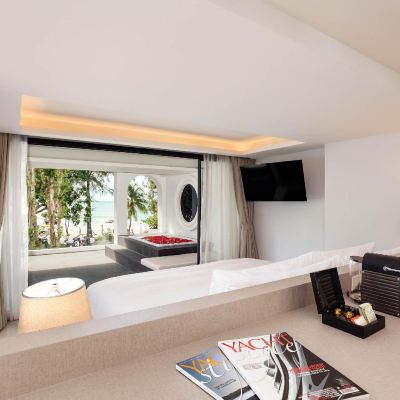 Suite with Oceanfront (Terrace)