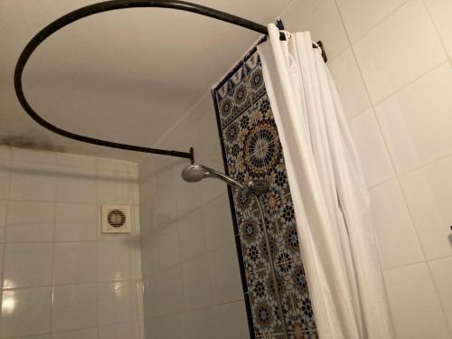 双人房（带独立浴室）