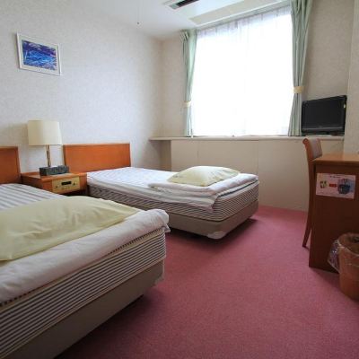 ツインルーム 大阪国際ユースホステル クーポン