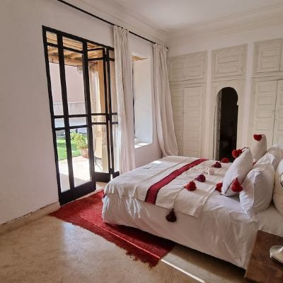 Superior Double Room, 1 Queen Bed, Pool View