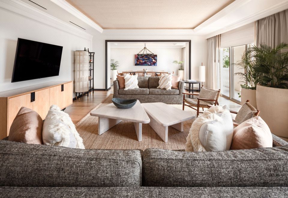 麗思卡爾頓海邊雙臥室套房（特大床）-帶陽臺