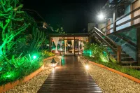 La Pedrera Small Hotel & Spa Hotele w: 