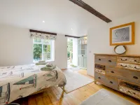 Cherry Orchard Cottage Ξενοδοχεία στην πόλη 