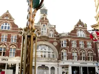 Denewood Hotel
