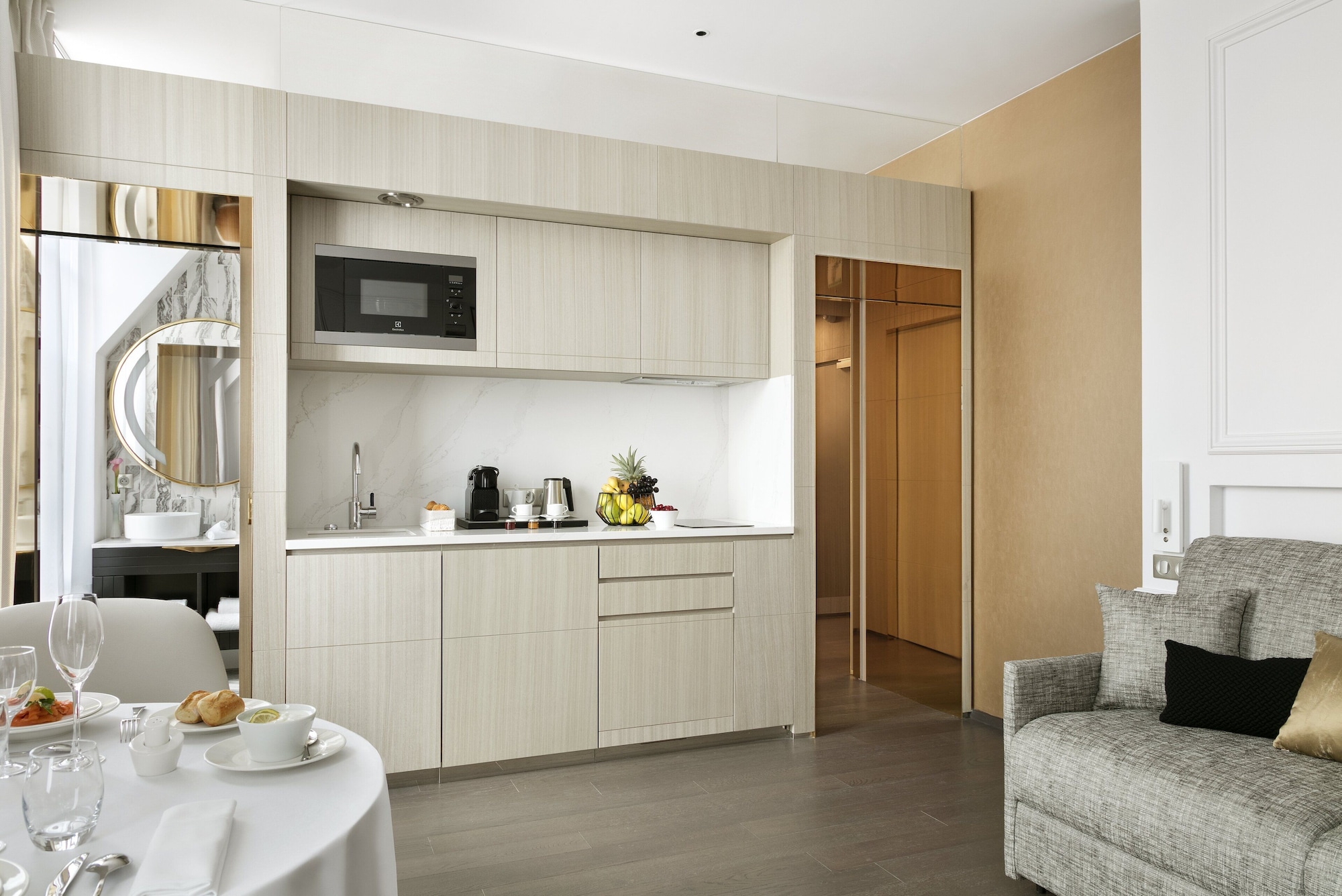 巴黎复式房（带露台）