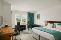 Langstone Quays Resort, Portsmouth Отели в г. 