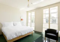 Duas Portas Townhouse