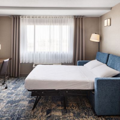 One Bedroom Queen Suite Four Points by Sheraton Edmonton South Promo Code