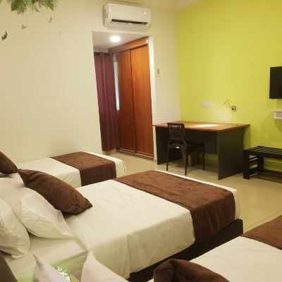 Family Triple Room Kupon Pangkor Holiday Resort