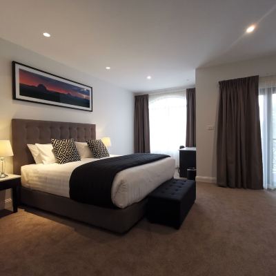 Grand King Room The Abbey Motel Goulburn Promo Code