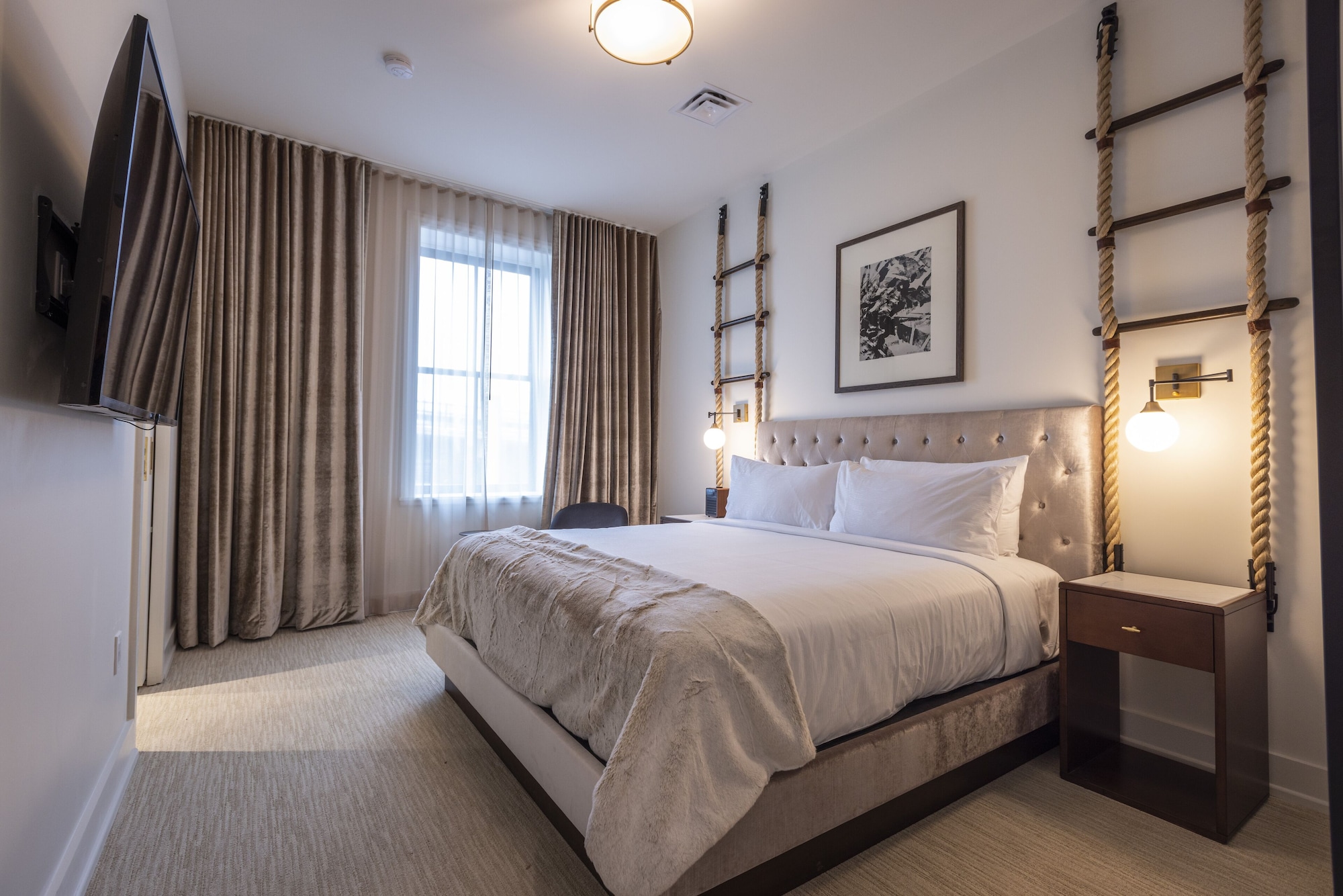 豪华套房， 2 间卧室， 厨房