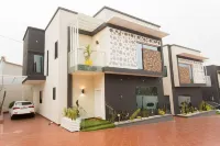 Kumasi Luxury Apartments @ the Fairview Hotels in 