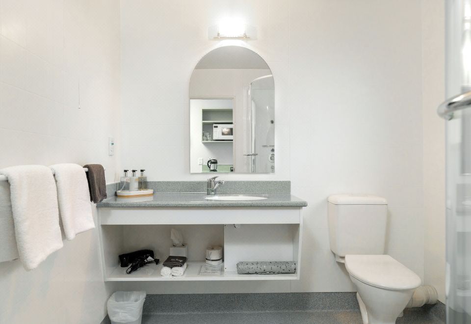 Jasmine Court MotelExecutive Studio