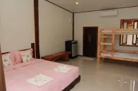Banmaihom Amphawa