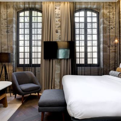 Deluxe Room Boutique Hôtel des Remparts Promo Code
